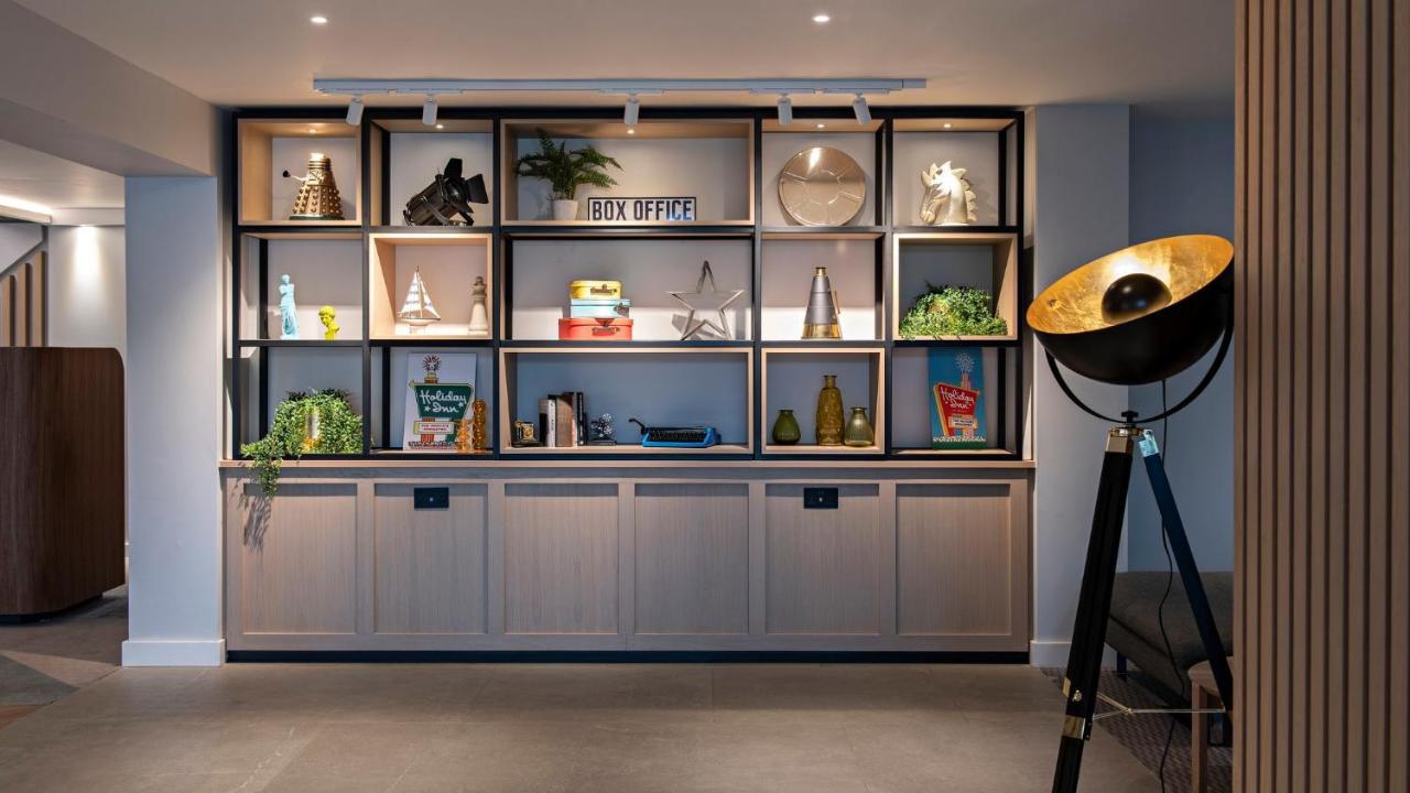 London-shepperton By Ihg Hotel 4*